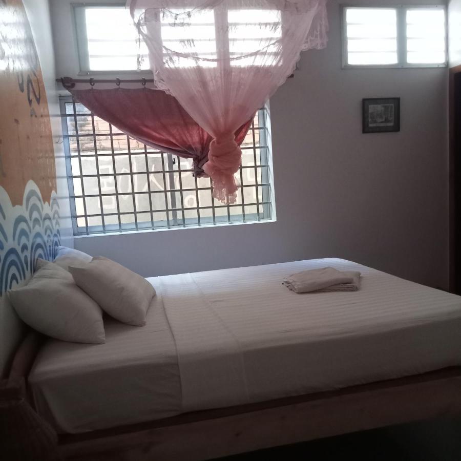 Nomad Guesthouse Krâchéh Zewnętrze zdjęcie