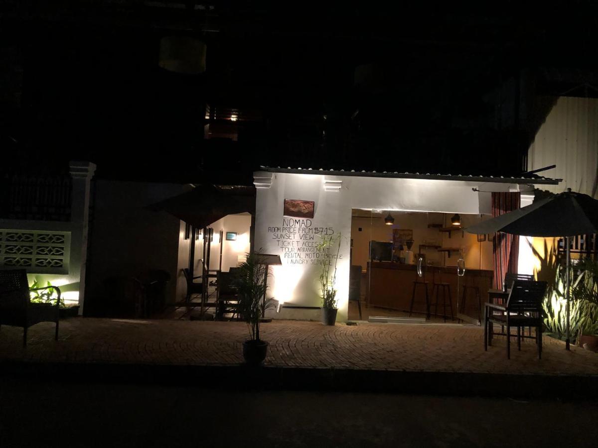 Nomad Guesthouse Krâchéh Zewnętrze zdjęcie