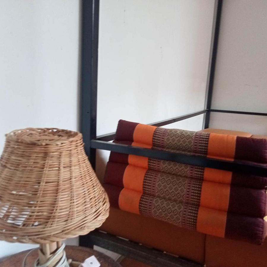 Nomad Guesthouse Krâchéh Zewnętrze zdjęcie