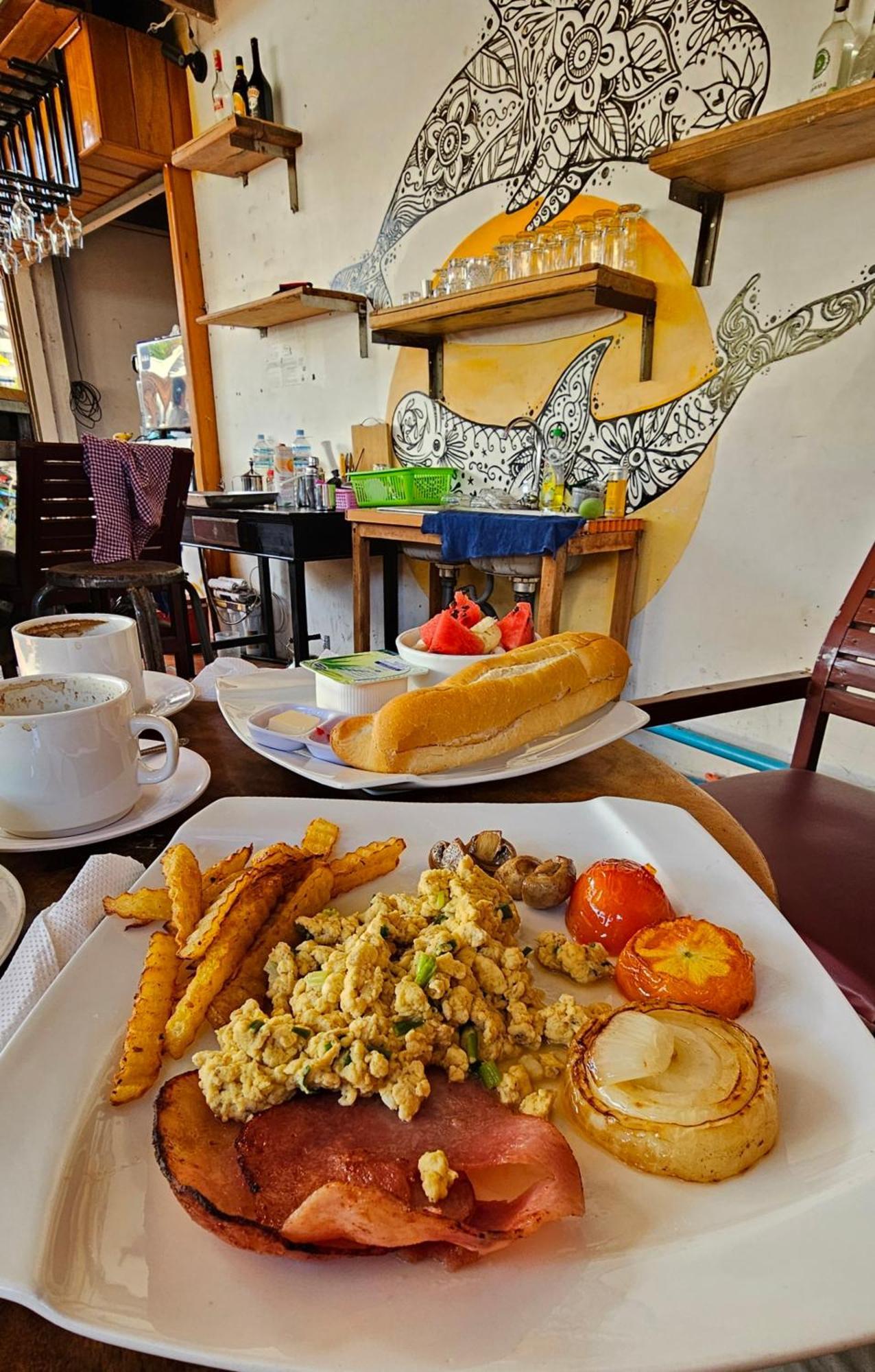 Nomad Guesthouse Krâchéh Zewnętrze zdjęcie